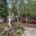 Ma Lola Villa